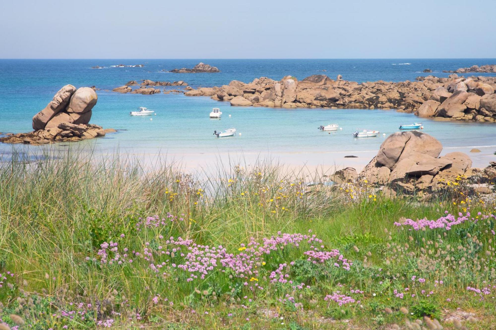 Ker Stivell - Superbe Maison Neuve A 2 Pas De La Mer Landunvez Exterior photo